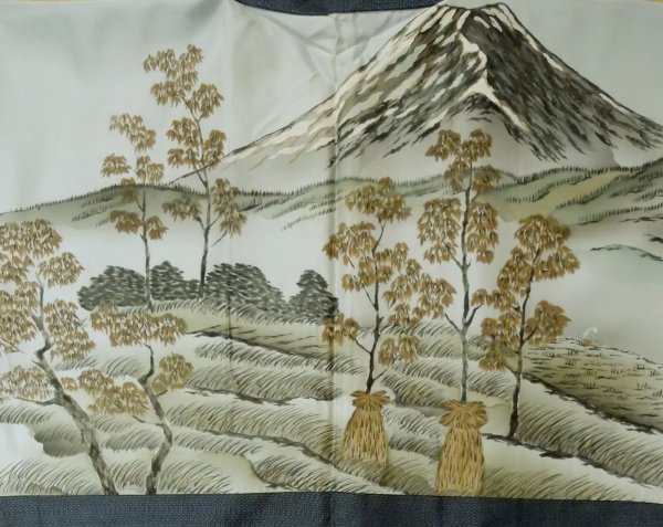 Photo4: Mint P0708O Vintage Japanese kimono Dark Indigo Blue OSHIMA-TSUMUGI for men / Silk. Geometrical pattern (Grade B) (4)