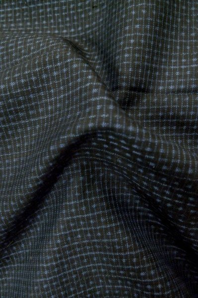 Photo11: Mint P0708P Vintage Japanese kimono Dark Navy Blue OSHIMA-TSUMUGI for men / Silk. Geometrical pattern (Grade B) (11)