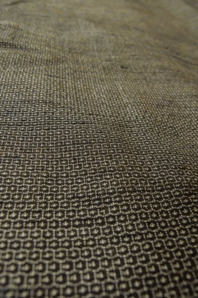 Photo8: Mint P0708T Vintage Japanese kimono Dark Brown Men's Haori for men / Silk. Tortoise-shell pattern(Hexagonal pattern) (Grade A) (8)