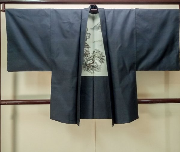 Photo1: P0708U Vintage Japanese kimono Dark Navy Blue OSHIMA-TSUMUGI for men / Silk. Tortoise-shell pattern(Hexagonal pattern) (Grade A) (1)