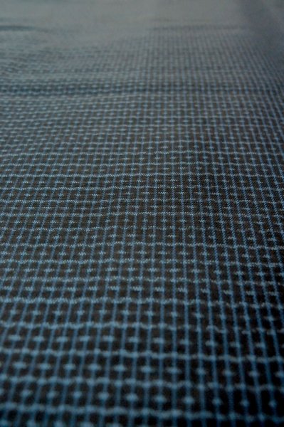 Photo9: Mint P0709B Vintage Japanese kimono Dark Navy Blue OSHIMA-TSUMUGI for men / Silk. Geometrical pattern (Grade A+) (9)