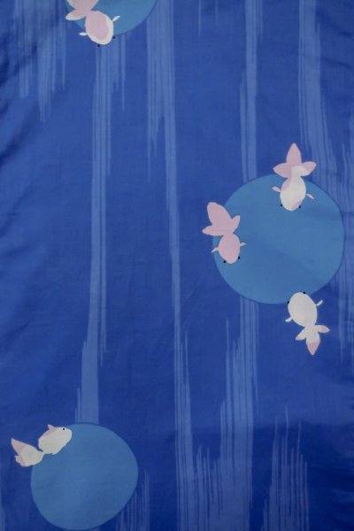 Photo4: Mint P0722A Used Japanese kimono Pale Blue YUKATA summer(made in Other than Japan) for women / Cotton. Circle, Goldfish pattern (Grade A) (4)