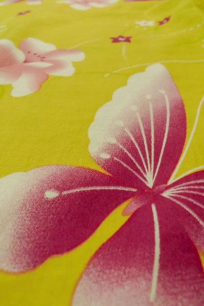 Photo10: P0722C Used Japanese kimono Yellow YUKATA summer(made in Other than Japan) for women / Cotton. Flower (Grade B) (10)