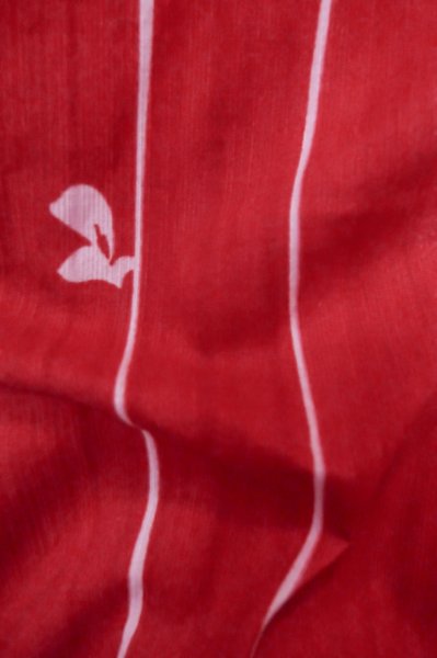 Photo11: P0722G Used Japanese kimono Vivid Red YUKATA summer(made in Other than Japan) for women / Cotton., Cosmos pattern (Grade B) (11)
