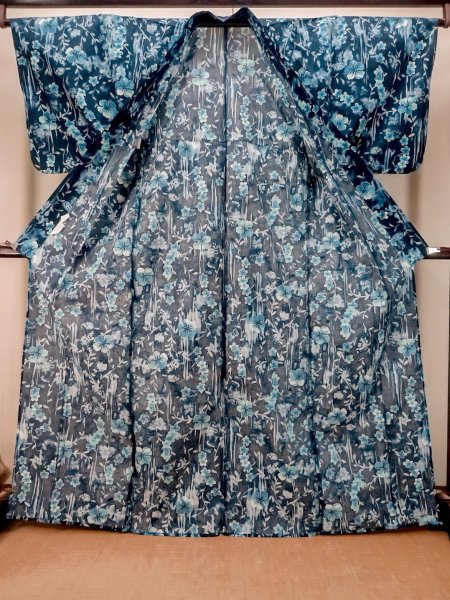 Photo3: P0722L Used Japanese kimono Dark Indigo Blue YUKATA summer(made in Other than Japan) for women / Cotton. Leaf (Grade B) (3)
