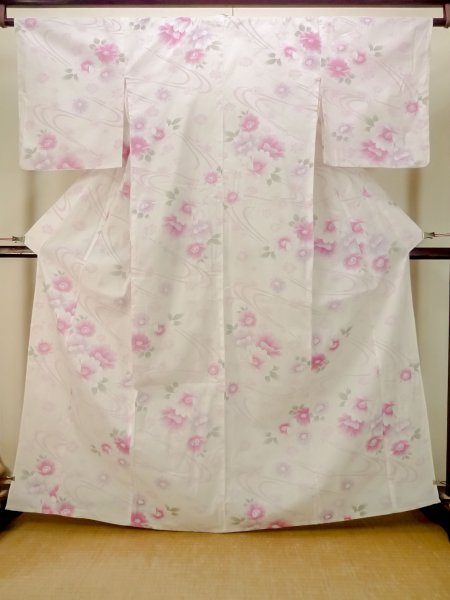 Photo2: P0722N Used Japanese kimono Pale Pink YUKATA summer(made in Other than Japan) for women / Cotton. SAKURA cherry blossom (Grade B) (2)