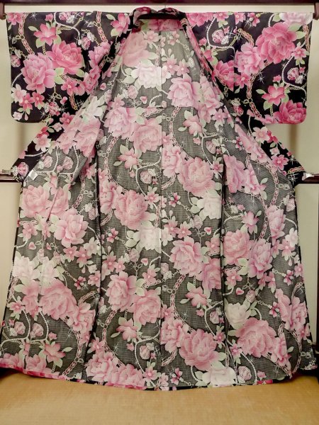 Photo3: P0722O Used Japanese kimono Black YUKATA summer(made in Other than Japan) for women / Cotton. Rose, Chains, Pearls, and Perfume Bottle Motifs (Grade B) (3)