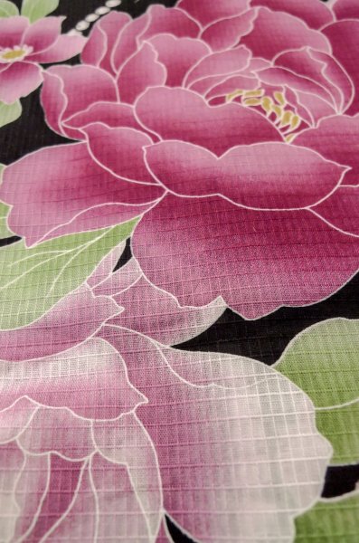 Photo9: P0722O Used Japanese kimono Black YUKATA summer(made in Other than Japan) for women / Cotton. Rose, Chains, Pearls, and Perfume Bottle Motifs (Grade B) (9)