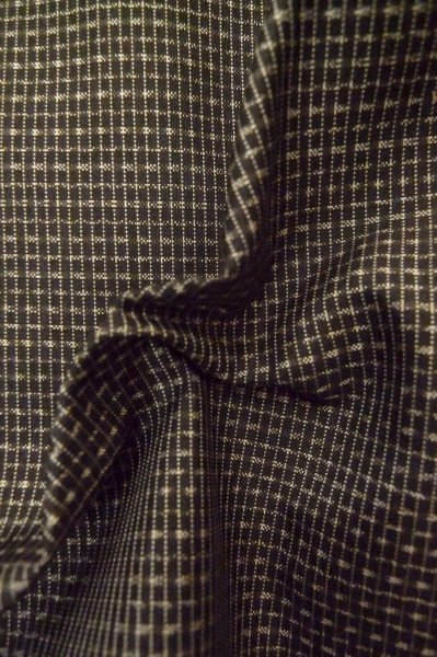 Photo7: P0723B Vintage Japanese kimono Dark Brown OSHIMA-TSUMUGI for men / Silk. Geometrical pattern (Grade C) (7)