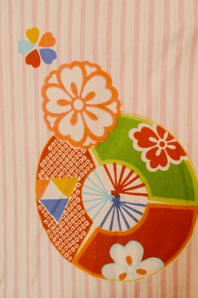 Photo5: P0731R Antique Japanese kimono Pink JUBAN undergarment for women / Silk. SAKURA cherry blossom, Upper body: cotton, Sleeves: silk (Grade D) (5)