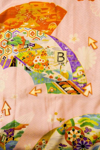 Photo24: P0731R Antique Japanese kimono Pink JUBAN undergarment for women / Silk. SAKURA cherry blossom, Upper body: cotton, Sleeves: silk (Grade D) (24)