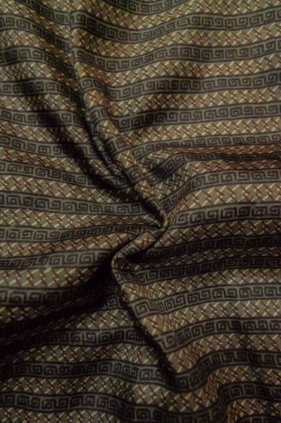 Photo10: P0731U Vintage Japanese kimono Brown Men's Juban for men / Silk. Stripes (Grade B) (10)
