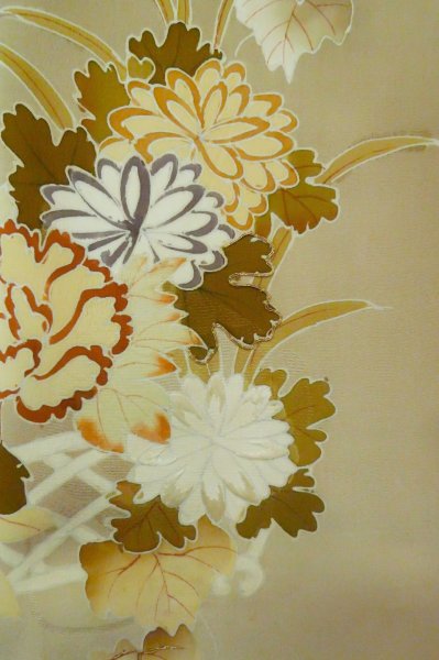 Photo6: P0731V Antique Japanese kimono Pale Brown TOMESODE formal for women / Silk. Peony, Based woven pattern: Shellfish, Letters of  Incense game (Grade B) (6)