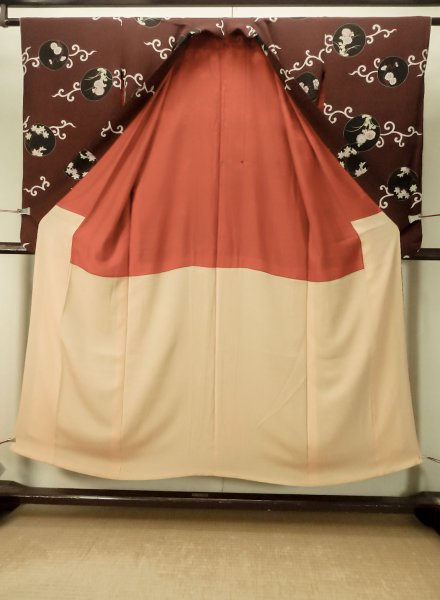 Photo2: P0731W Antique Japanese kimono Dark Dark Red KOMON dyed for women / Silk. Chrysanthemum, Fringed pink pattern (Grade C) (2)