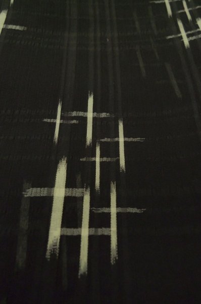 Photo9: P0801C Antique Japanese kimono Black HITOE unlined for women / Silk. Parallel Cross (Grade D) (9)