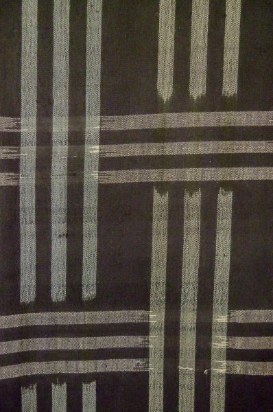 Photo5: Mint P0801E Vintage Japanese kimono Black TSUMUGI pongee for women / Silk. Plaid Checks (Grade A) (5)