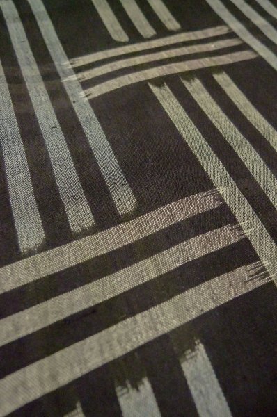 Photo10: Mint P0801E Vintage Japanese kimono Black TSUMUGI pongee for women / Silk. Plaid Checks (Grade A) (10)
