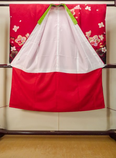 Photo2: P0818A Used Japanese kimono Dark Red Kimono for Girls for women / Synthetic. SAKURA cherry blossom (Grade C) (2)