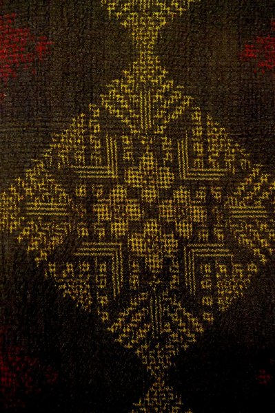 Photo5: P0818C Vintage Japanese kimono Dark Brown ORI woven for women / Silk. Diamond-shaped flowers (Grade B) (5)