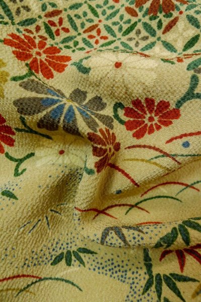 Photo11: Mint P0818F Vintage Japanese kimono Grayish Beige KOMON dyed for women / Silk. Flower (Grade A) (11)