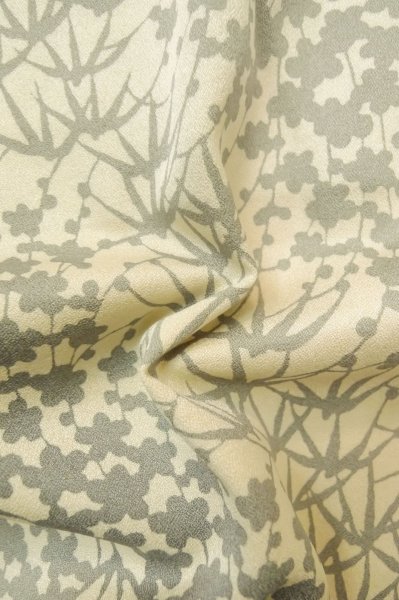 Photo11: Mint P0818G Vintage Japanese kimono White KOMON dyed for women / Silk. UME plum bloom (Grade A) (11)