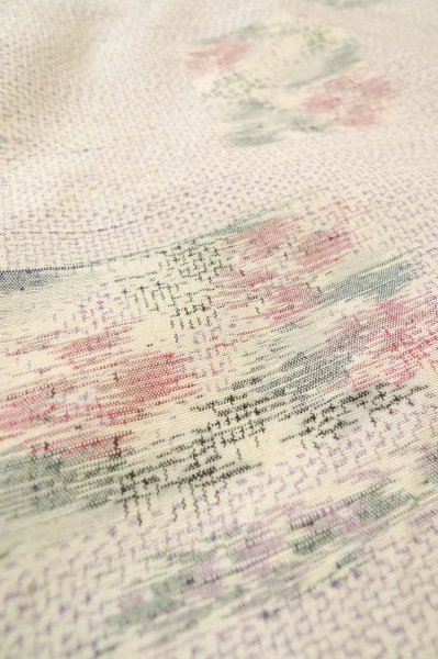 Photo10: P0818J Vintage Japanese kimono Purplish Off White TSUMUGI pongee for women / Silk. Flower (Grade B) (10)
