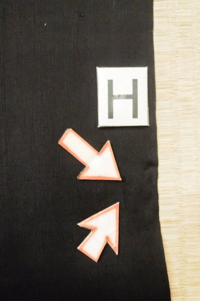Photo19: P0818R Vintage Japanese kimono Black MONTSUKI crests for women / Silk. (Grade D) (19)