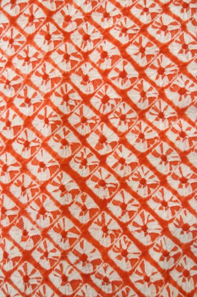 Photo7: P0901B Vintage Japanese kimono Red JUBAN undergarment for women / Silk. Gradation (Grade C) (7)