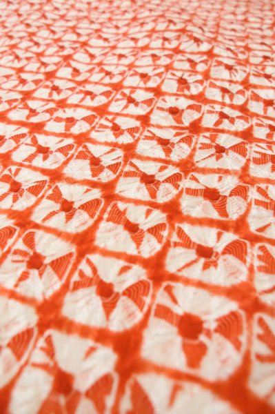 Photo10: P0901B Vintage Japanese kimono Red JUBAN undergarment for women / Silk. Gradation (Grade C) (10)