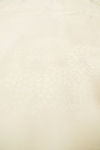 Photo10: P0901D Vintage Japanese kimono White JUBAN undergarment for women / Silk. (Grade B) (10)