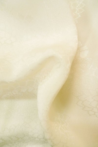 Photo11: P0901D Vintage Japanese kimono White JUBAN undergarment for women / Silk. (Grade B) (11)
