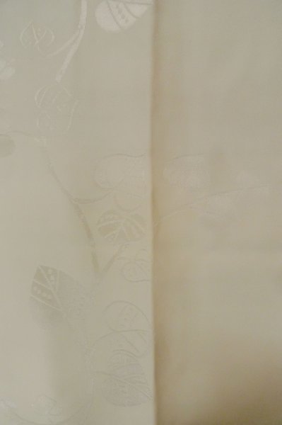Photo3: Mint P0901F Vintage Japanese kimono Pale Grayish Brown JUBAN undergarment for women / Silk. (Grade A) (3)
