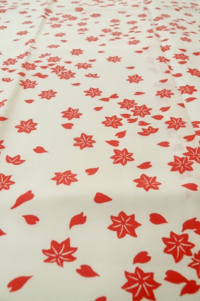 Photo9: Mint P0901M Vintage Japanese kimono White JUBAN undergarment for women / Silk. MOMIJI maple leaf (Grade A) (9)