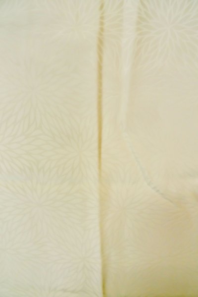Photo3: Mint P0901N Vintage Japanese kimono White JUBAN undergarment for women / Silk. (Grade A) (3)