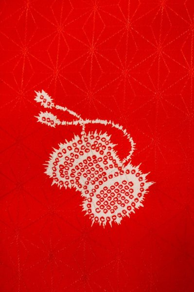 Photo7: P0901Q Vintage Japanese kimono Vivid Red JUBAN undergarment for women / Synthetic. TSUDUMI hand drum (Grade C) (7)