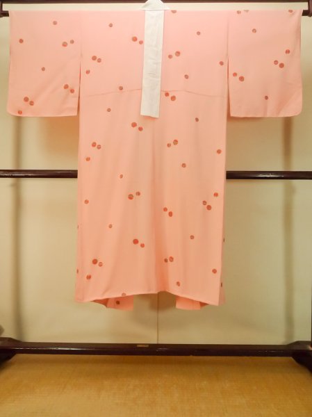Photo2: Mint P0901T Vintage Japanese kimono Pale Pink JUBAN undergarment for women / Silk., Japanese traditional ball pattern (Grade A) (2)