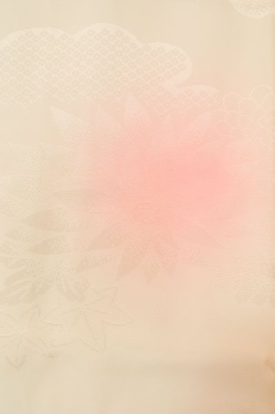 Photo5: P0901Y Vintage Japanese kimono Light Pink JUBAN undergarment for women / Synthetic. Gradation, Based woven pattern: KIRI paulownia, KIKYO Japanese balloonflower, Bamboo leaf, Wave, Greek key fret (Grade B) (5)