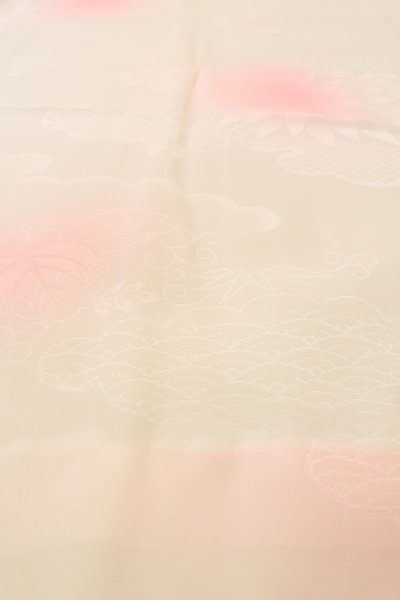 Photo10: P0901Y Vintage Japanese kimono Light Pink JUBAN undergarment for women / Synthetic. Gradation, Based woven pattern: KIRI paulownia, KIKYO Japanese balloonflower, Bamboo leaf, Wave, Greek key fret (Grade B) (10)