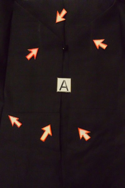 Photo10: P0902A Vintage Japanese kimono Black MONTSUKI crests for women / Silk., There are stains. (Grade D) (10)