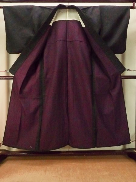 Photo2: Mint P0916H Vintage Japanese kimono Black HITOE unlined for women / Wool. Abstract pattern (Grade A) (2)