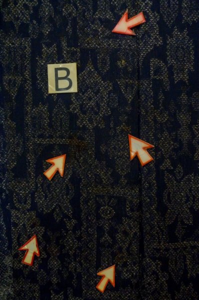Photo15: P0916I Vintage Japanese kimono Dark Navy Blue HITOE unlined for women / Wool. Abstract pattern, There is an impression of use. (Grade C) (15)