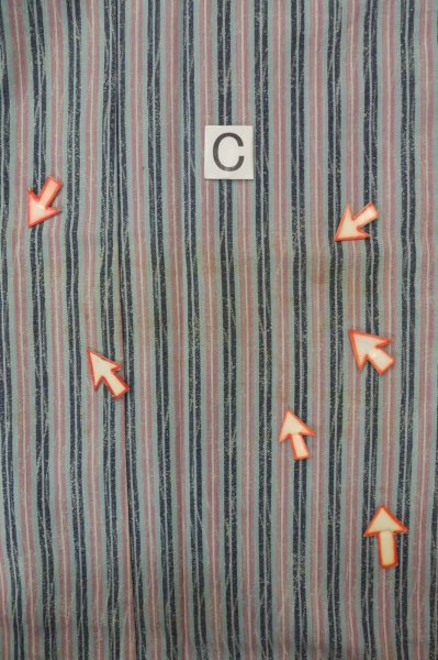 Photo14: P0916K Vintage Japanese kimono Pale Grayish Pink HITOE unlined for women / Wool. Stripes, There are stains and impression of use. (Grade D) (14)