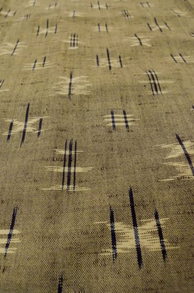 Photo9: P0916M Vintage Japanese kimono Grayish Brownish Beige HITOE unlined for women / Wool. Parallel Cross (Grade C) (9)
