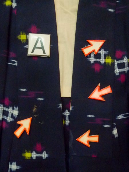 Photo15: P0916Z Vintage Japanese kimono Black HITOE unlined for women / Wool. Parallel Cross, There are stains and impression of use. (Grade D) (15)