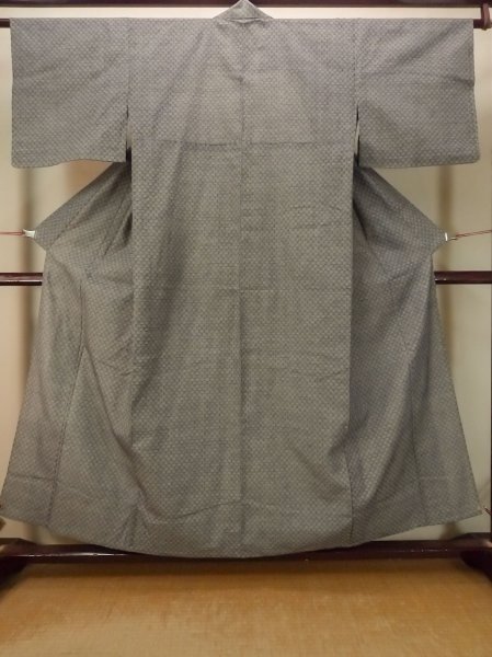 Photo1: P0917A Vintage Japanese kimono Gray HITOE unlined for women / Wool. Geometrical pattern (Grade C) (1)