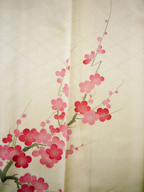 Mint G0630H Used Japanese Kimono Shiny Off White FURISODE long-sleeved ...