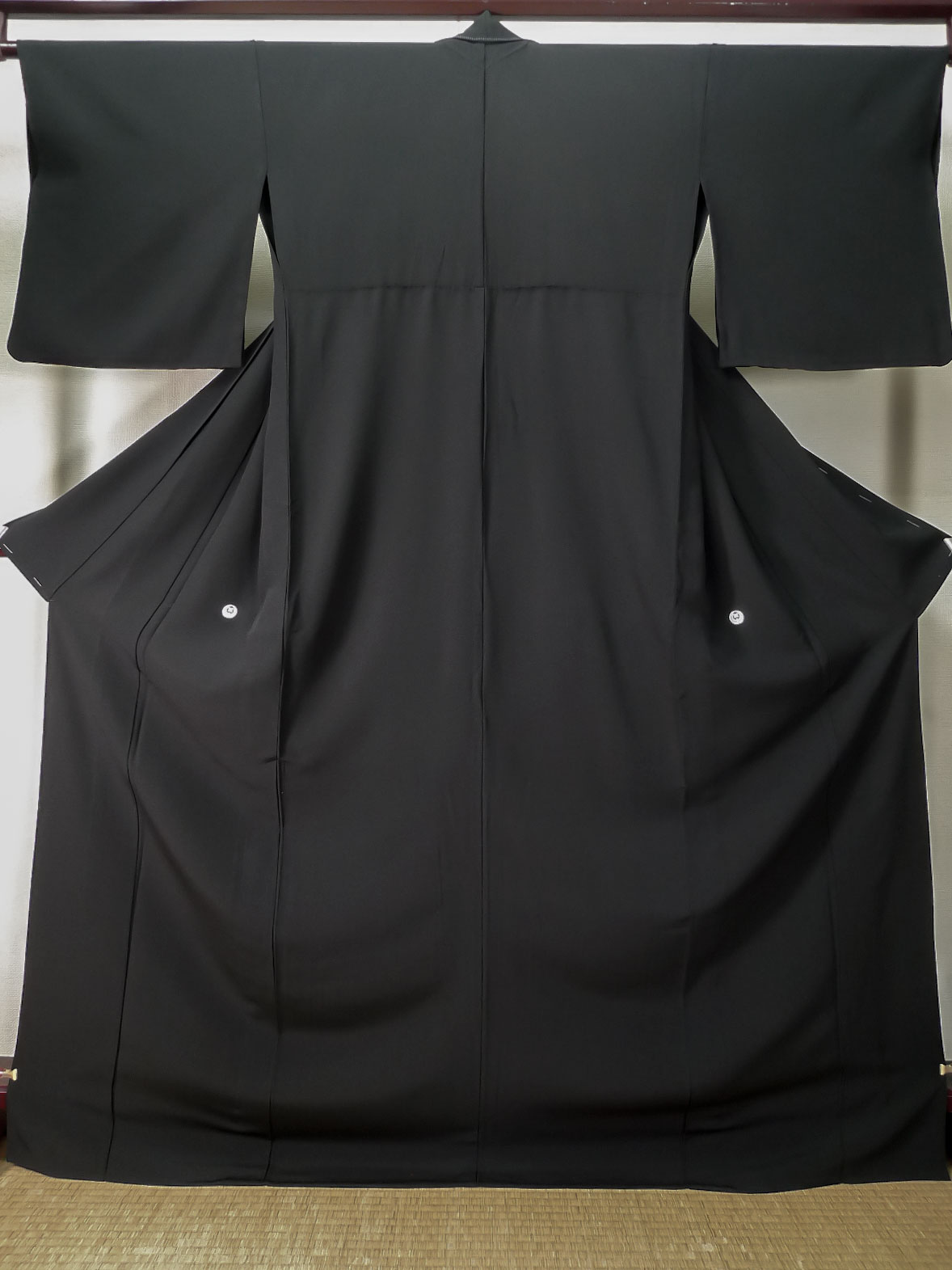 L0225D Used Japanese women Black MONTSUKI crests / Silk. (Grade D ...