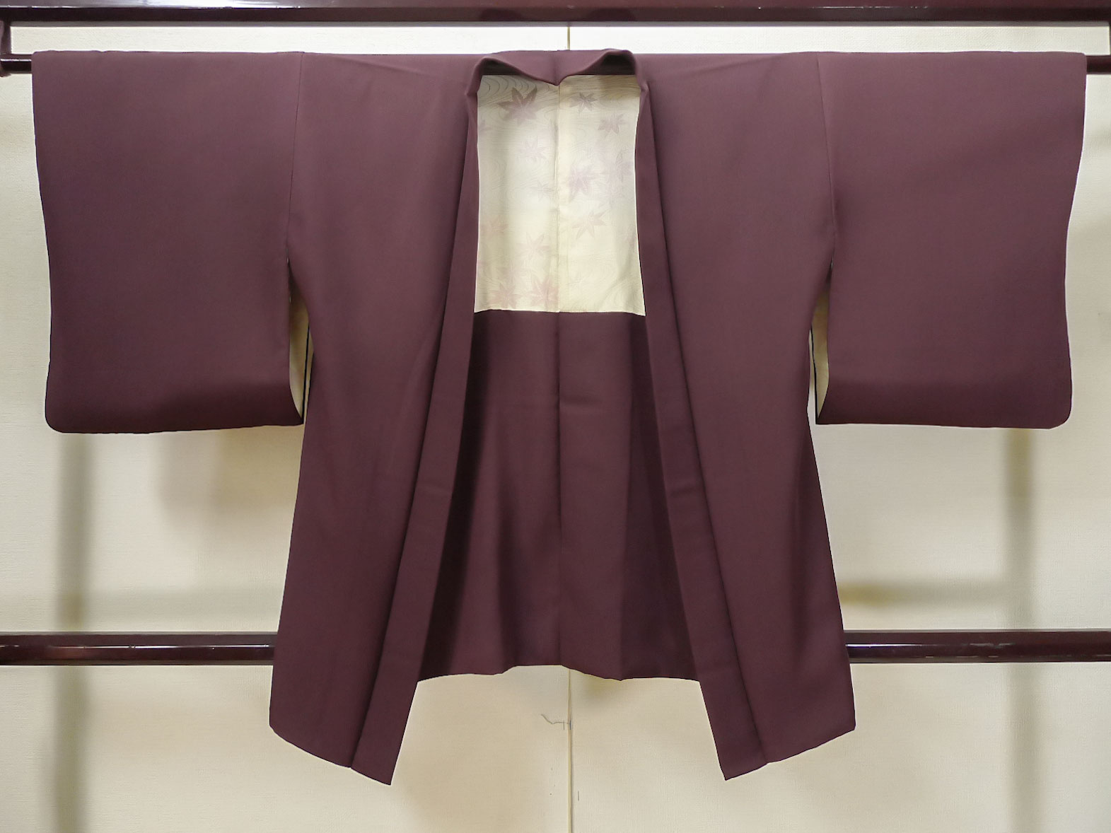 L0915A Used Japanese women Purplish Dark Red HAORI short jacket / Silk ...